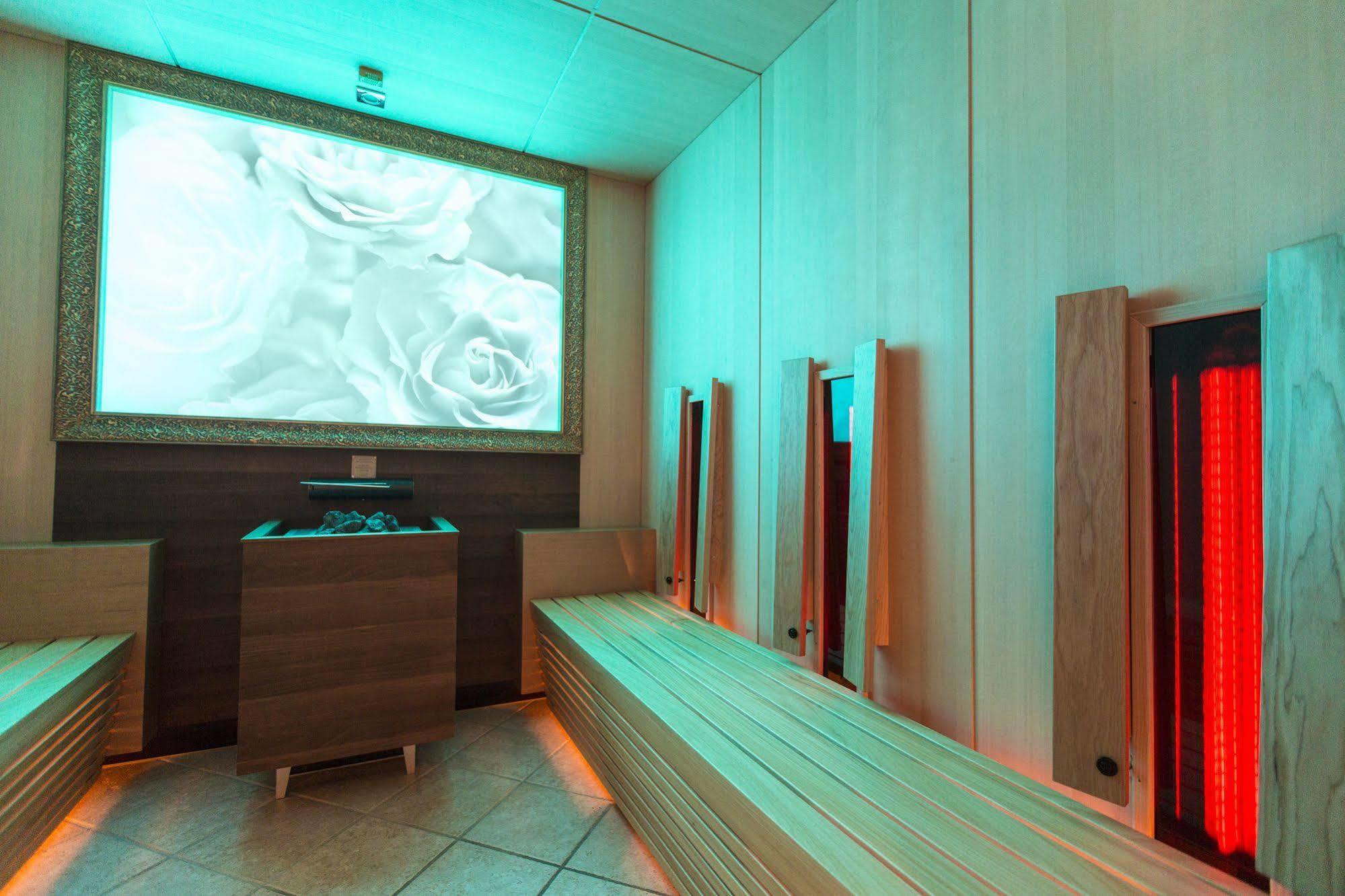 Rita Hotel 4*